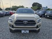 Toyota Tacoma SR5 2017 Ivory for sale