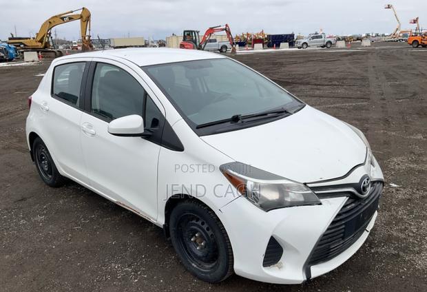 Toyota Yaris LE Hatchback 5dr 2016 Off white