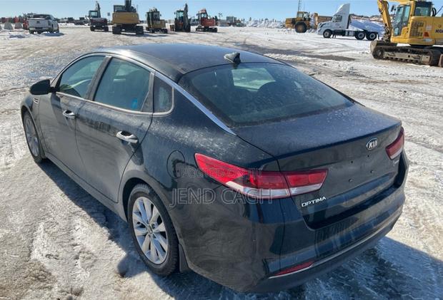Kia Optima LX 2018 Black