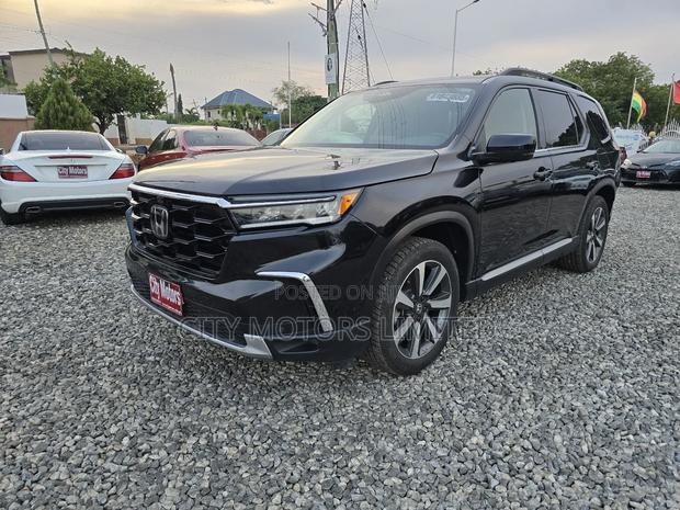 Honda Pilot Elite AWD 2023 Black