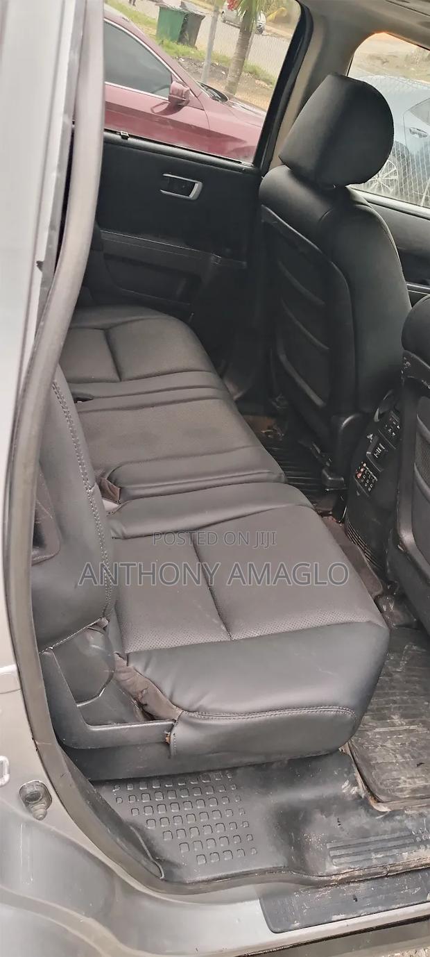 Honda Pilot 2012 Gray