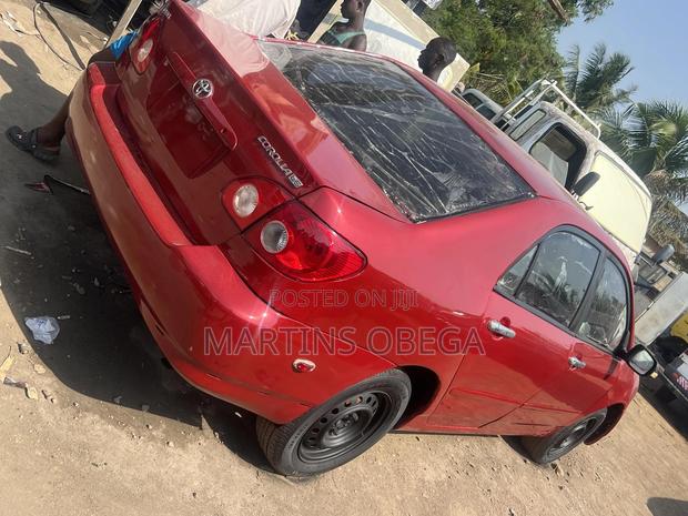 Toyota Corolla LE 2004 Red