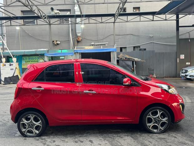 Kia Morning 2013 Red