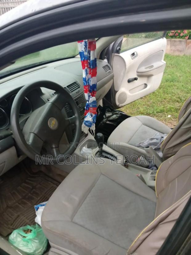 Chevrolet Cobalt 2.2 Sedan FWD 2010 Gray