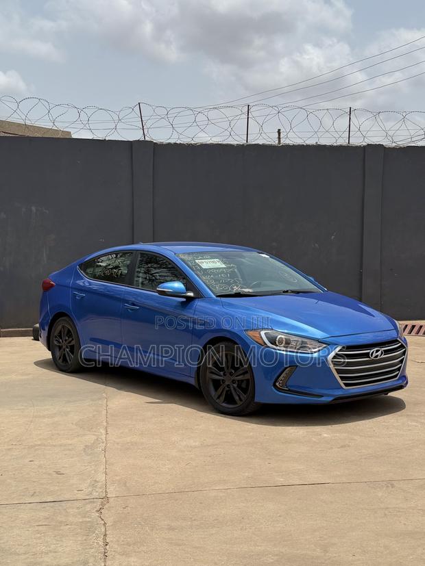 Hyundai Elantra 2016 Blue