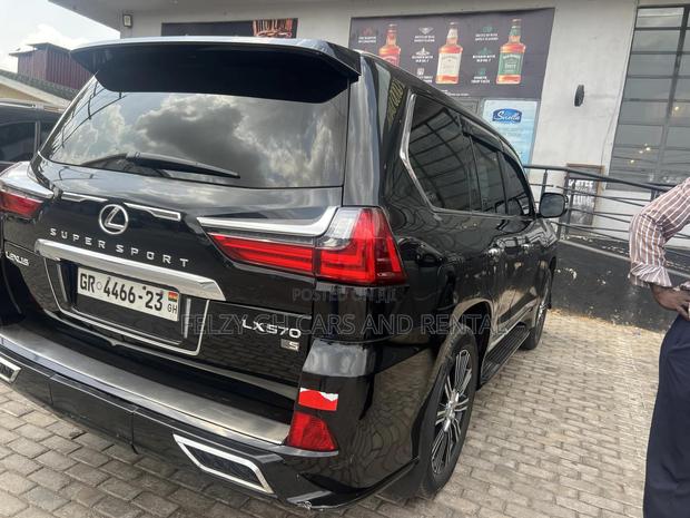 Lexus LX 570 AWD 2021 Black