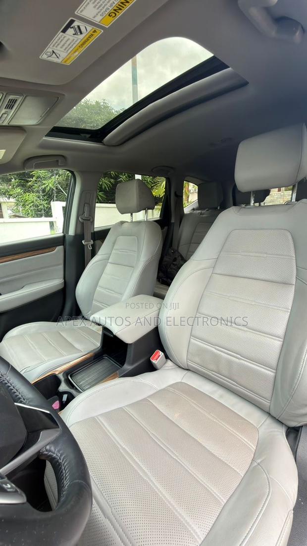 Honda CR-V Touring 2021 Gray