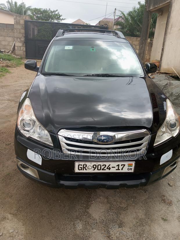 Subaru Outback 2.5i 2011 Black