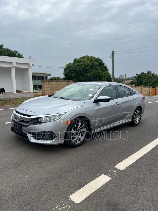 Honda Civic LX 4dr Sedan (2.0L 4cyl) 2016 Silver
