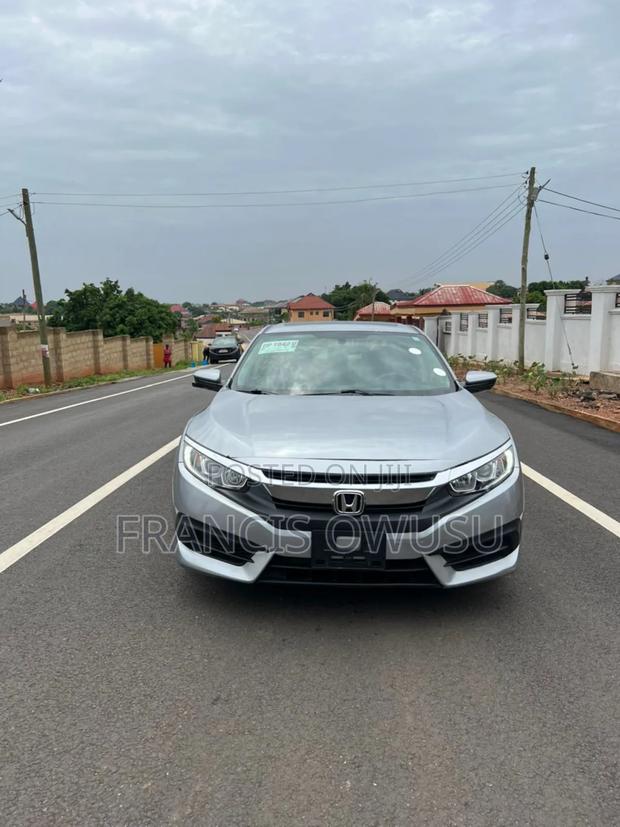 Honda Civic LX 4dr Sedan (2.0L 4cyl) 2016 Silver