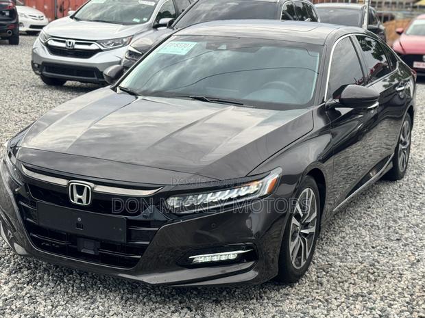 Honda Accord Touring 2.0T 2018 Green