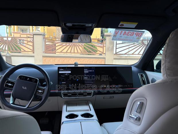 Li Auto L9 1.5 Hybrid AWD 2023 Black