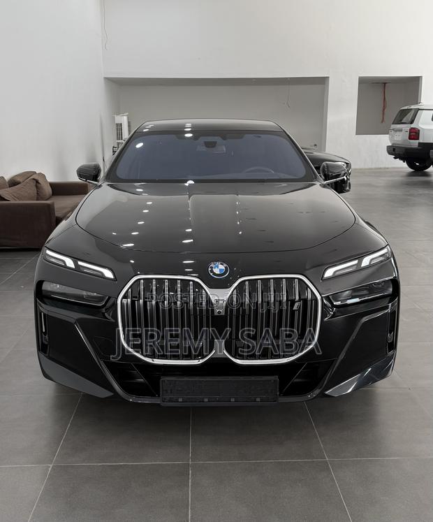BMW i7 xDrive60 AWD 2023 Black