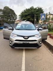 Toyota RAV4 XLE 4dr SUV AWD (2.5L 4cyl 6A) 2018 Silver for sale