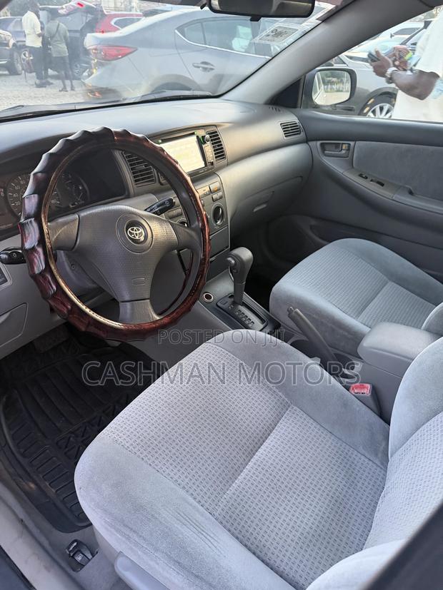 Toyota Corolla LE 2007 Silver