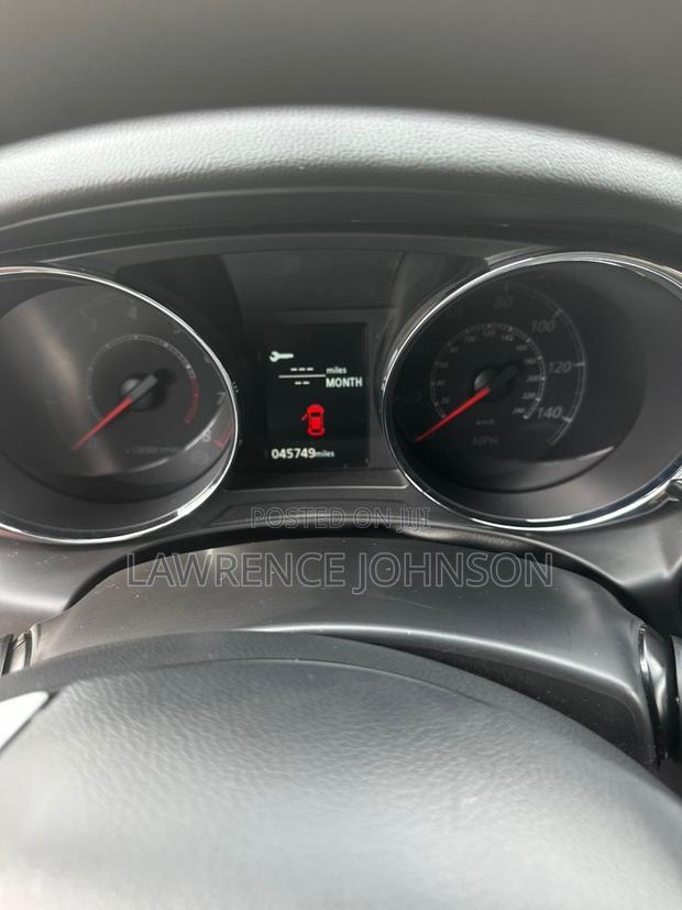 Mitsubishi Outlander 2.0 PHEV AWD 2021 Gray