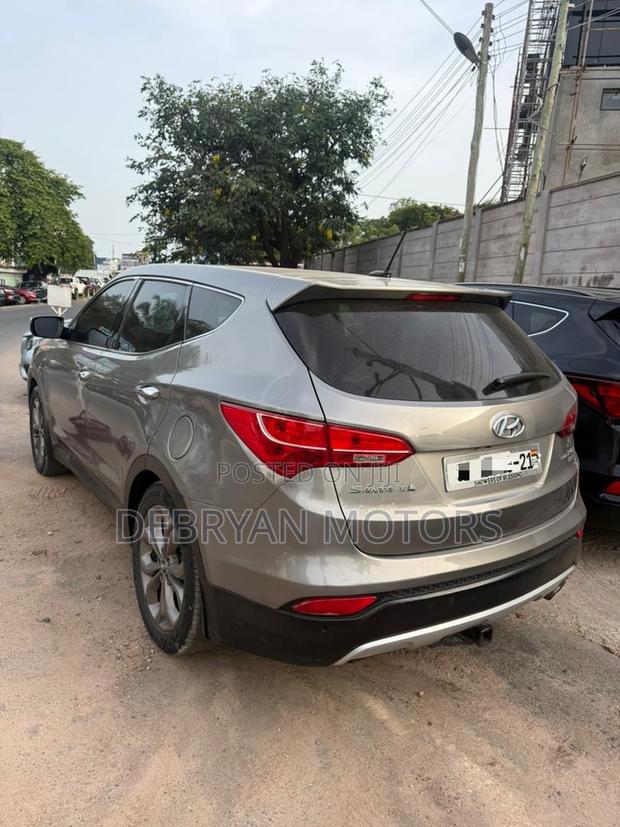 Hyundai Santa Fe Sport 2.0T 2013 Gray