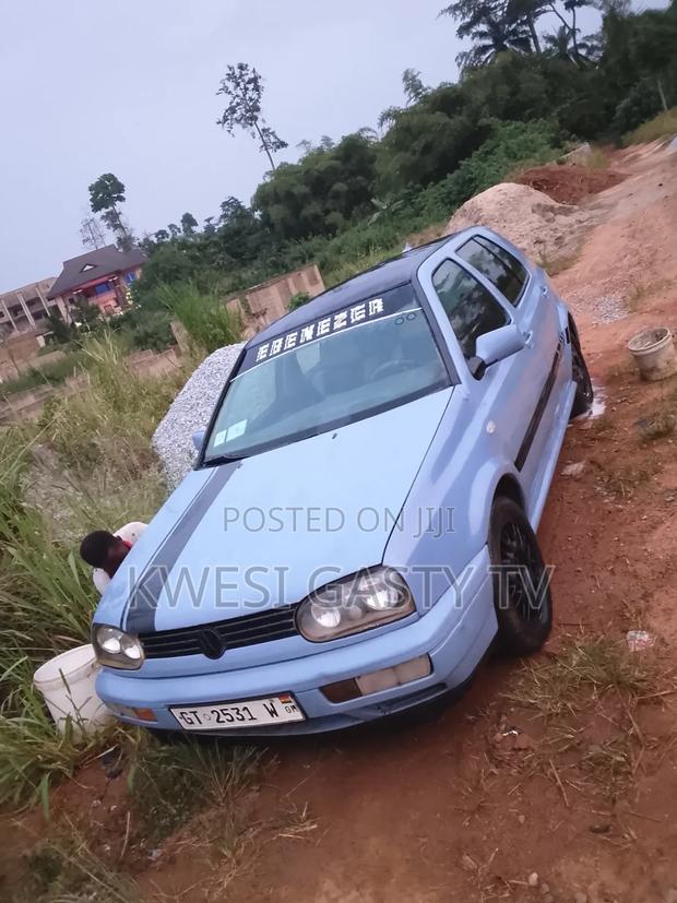 Volkswagen Golf 1998 Blue