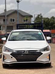 Hyundai Elantra SE 2019 White for sale