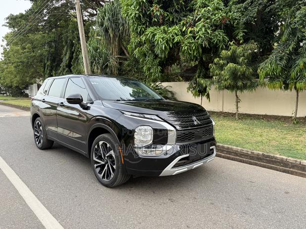 Mitsubishi Outlander SE 2022 Black