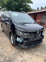 Toyota Voxy SV Premium 2014 Black for sale