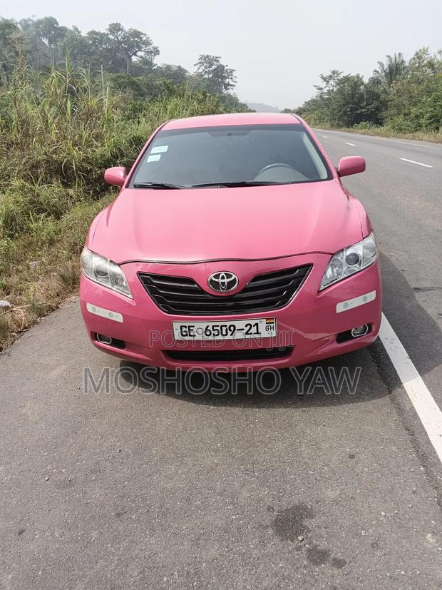 Toyota Camry 2009 Pink