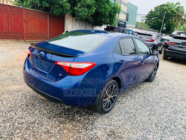 Toyota Corolla S Premium 4dr Sedan (1.8L 4cyl CVT) 2016 Blue
