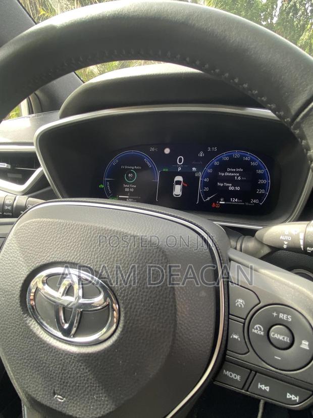 New Toyota Corolla 2024 Silver