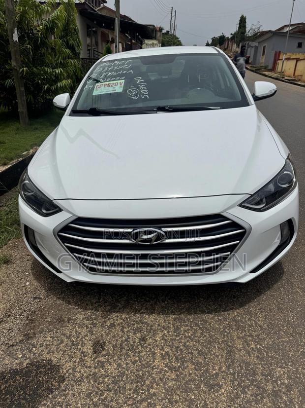 Hyundai Elantra ECO Sedan FWD (1.4L 4cyl 7A) 2017 White