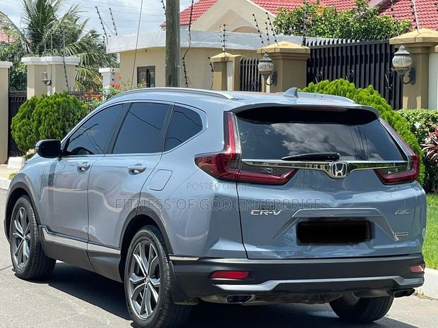 Honda CR-V Touring 2022 Blue