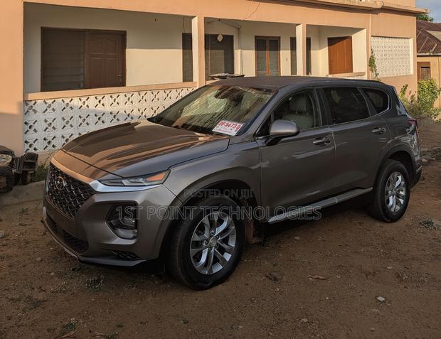 Hyundai Santa Fe SEL 2.4 FWD 2020