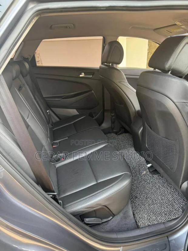 Hyundai Tucson 2017 Gray