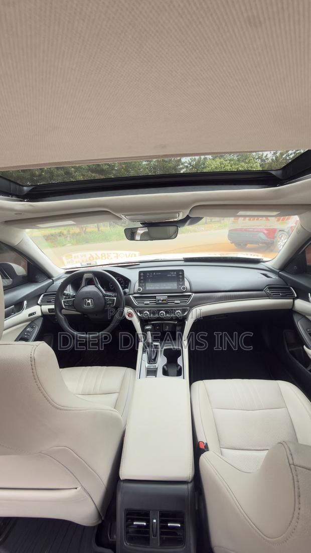 Honda Accord EX-L (1.5L 4cyl Turbo CVT) 2019 White
