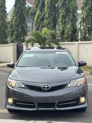 Toyota Camry 2014 Gray for sale
