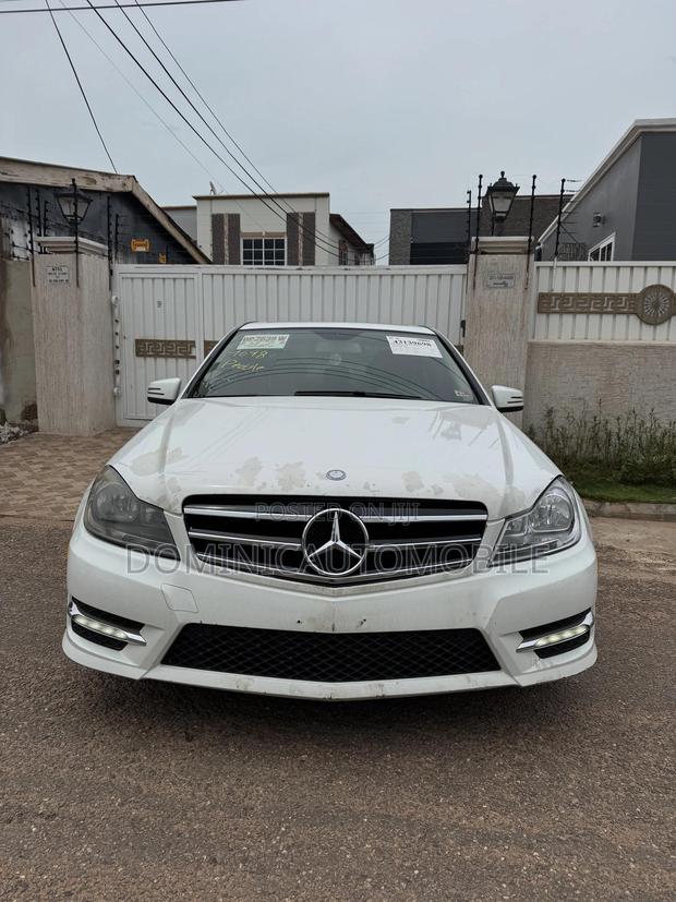 Mercedes-Benz C250 2014 White
