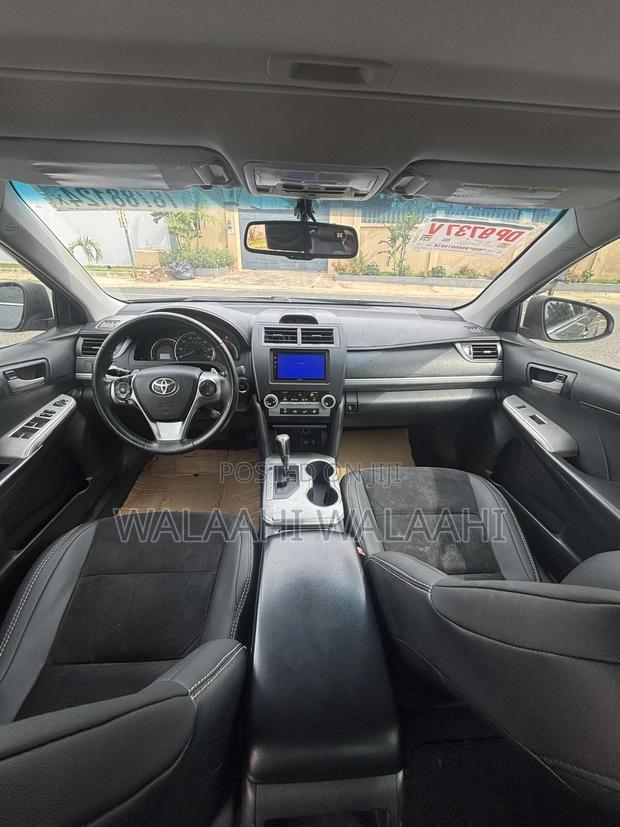 Toyota Camry 2014 Gray