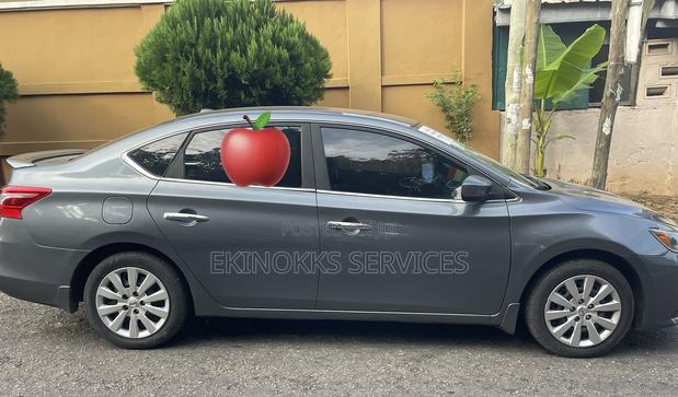 Nissan Sentra SV 2017 Gray