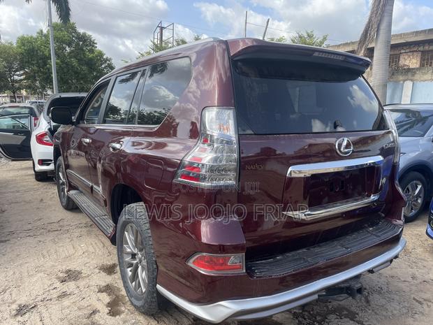 Lexus GX 2018