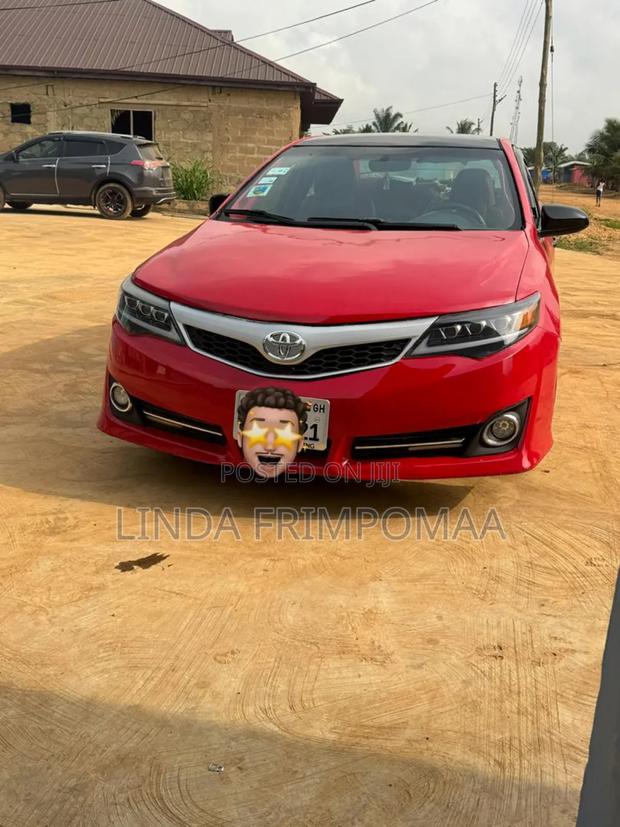 Toyota Camry SE 4dr Sedan (2.5L 4cyl 6A) 2015 Red