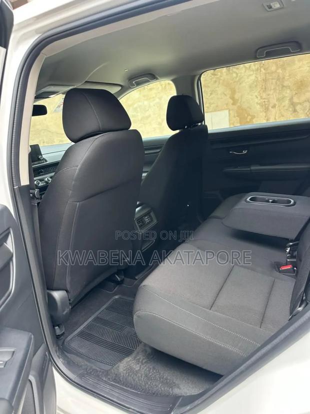 Honda CR-V Sport Touring Hybrid AWD 2026 White