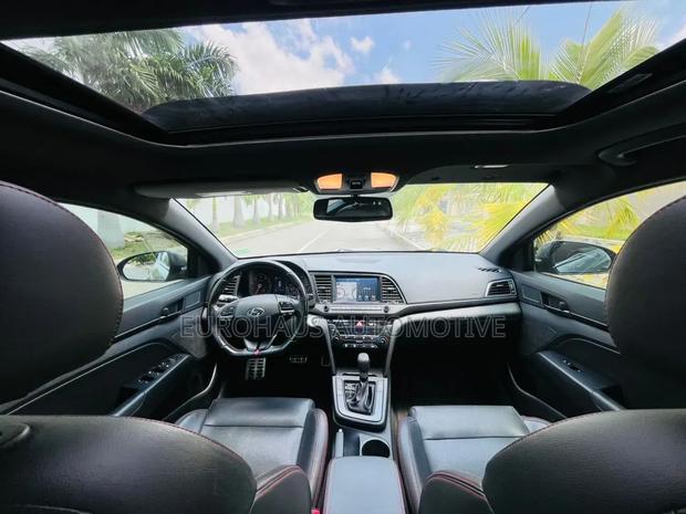 Hyundai Elantra Sport 2018 Gray