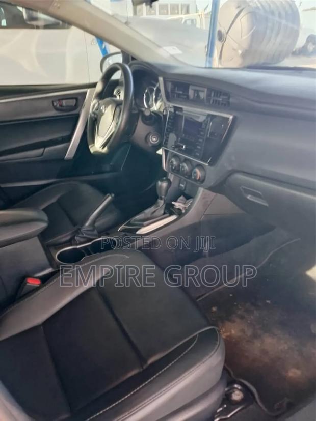 Toyota Corolla 2017 Black