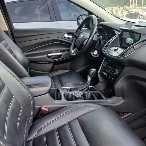 Ford Escape SE 4x4 2017 Black