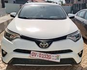 Toyota RAV4 2018 White for sale