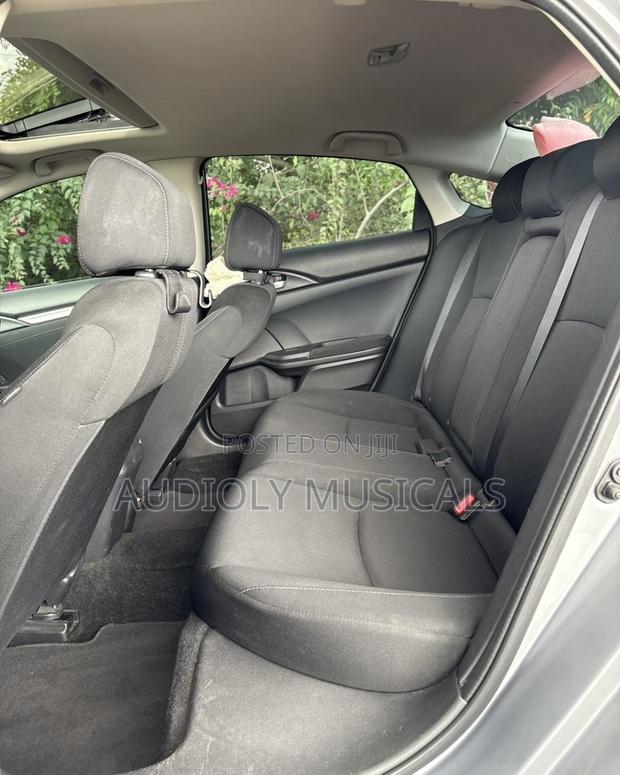 Honda Civic 2016 Silver