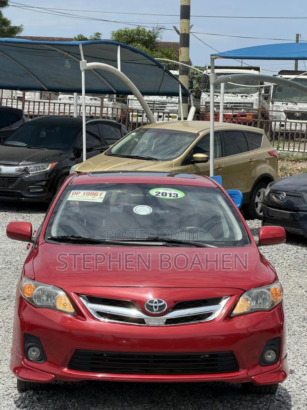 Toyota Corolla S 5-Speed 2013 Red
