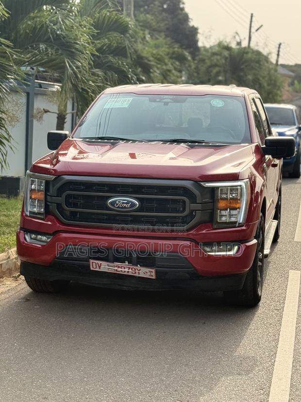 Ford F-150 XLT 2022 Red