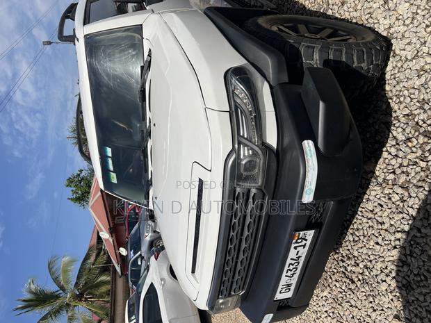 Toyota FJ Cruiser Base 4x4 2008 White