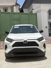 Toyota RAV4 2019 White for sale