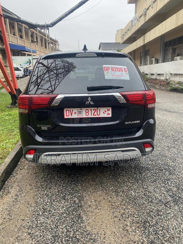 Mitsubishi Outlander 2019 Black